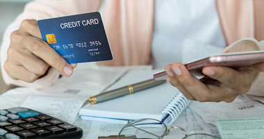 Credit Cards and Budgeting: How to Incorporate Credit Card Spending into Your Overall