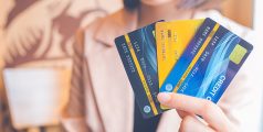 How to Manage Multiple Credit Cards Successfully