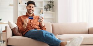 Should you pay your Credit Card bill completely?