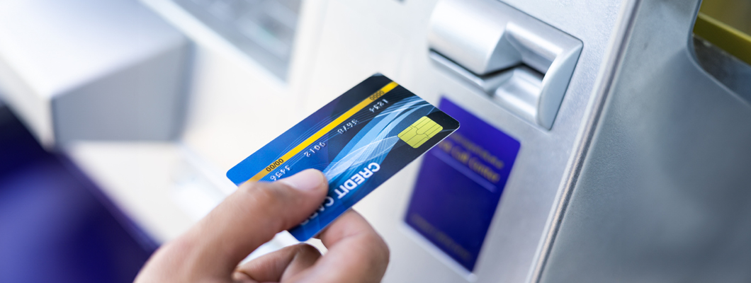 Pros and Cons of Credit Card Cash Withdrawals
