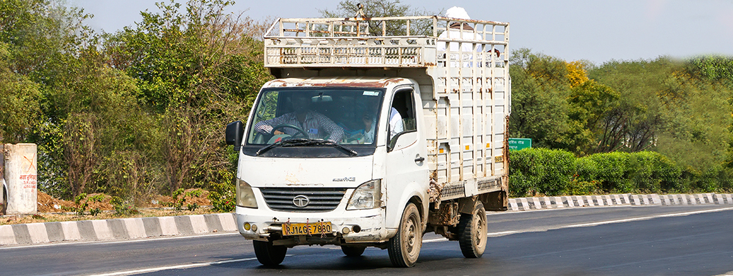 Availing a Light Commercial Vehicle Loan? Keep These Things in Mind